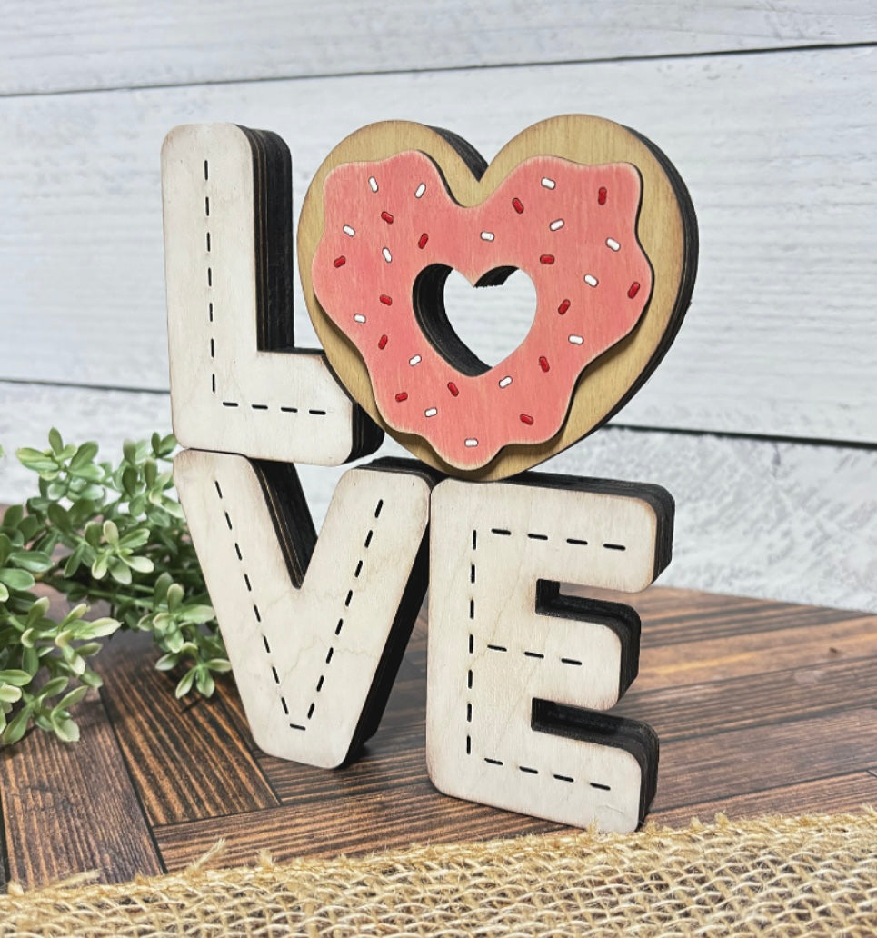 Love Donuts Shelf Sitter w/stand - Wood Blank